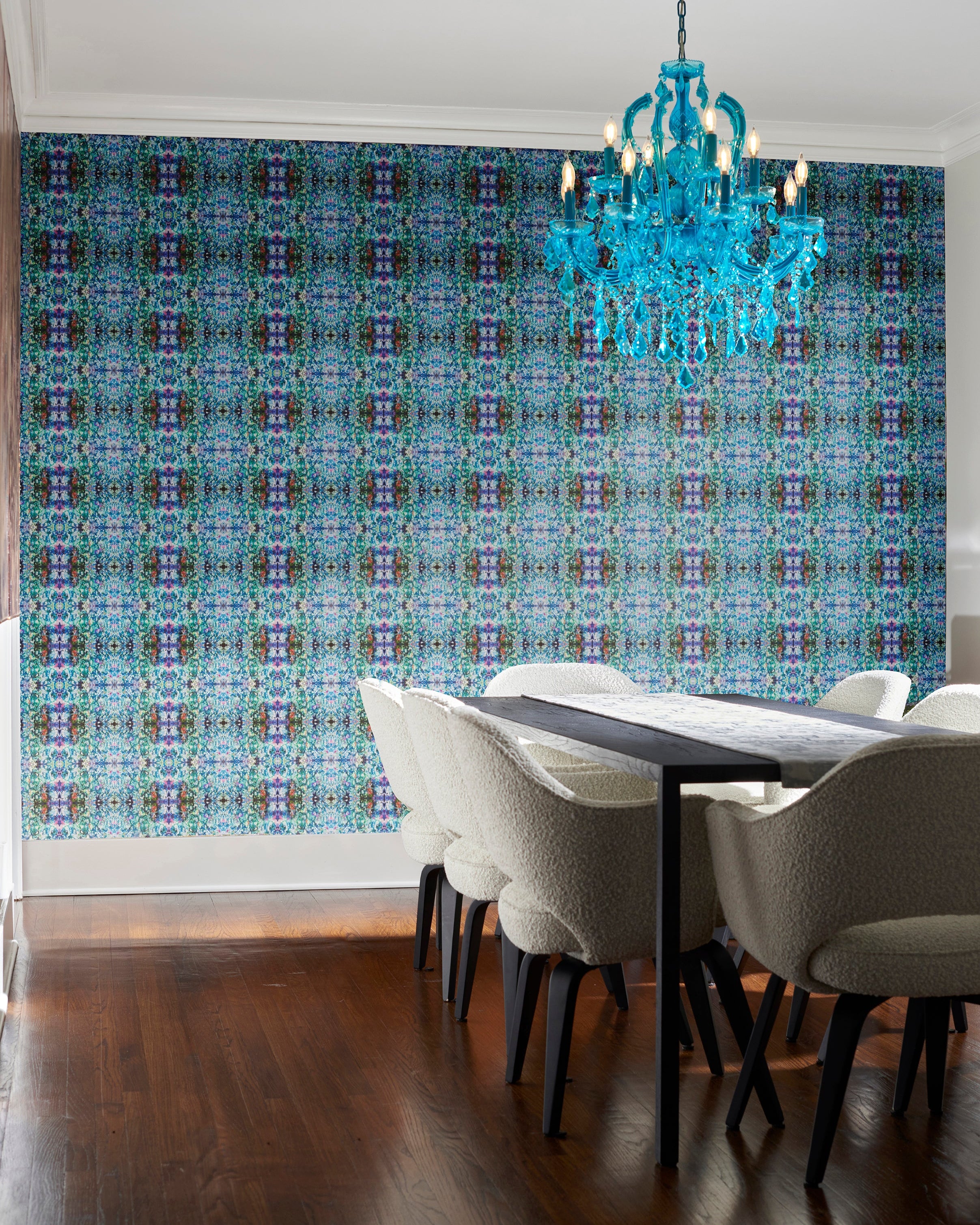 Dreamworld Wallcovering