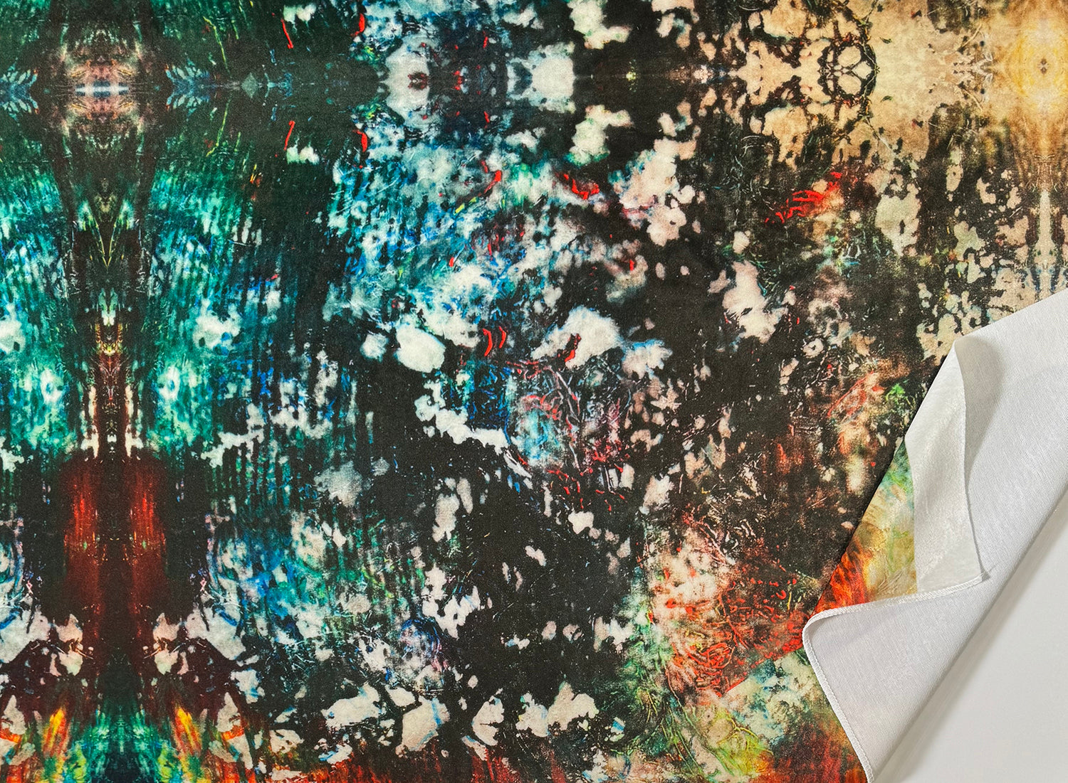 Echowaves Fabric